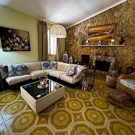 Wonderful Annastella In Syracuse, Pool, Ac, Wi-fi, Smart Tv Villa Syracuse