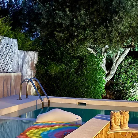 Wonderful Annastella In Syracuse, Pool, Ac, Wi-fi, Smart Tv